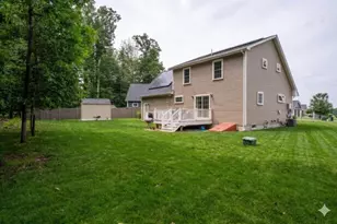 20 Beaumont Dr, Dover, NH 03820 - Photo 3