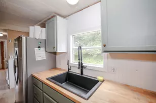 8 1st St, Mont Vernon, NH 03057 - Photo 5