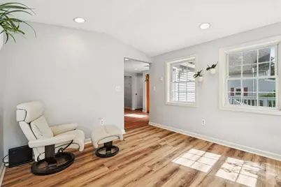 650 Douglas Street Extension, Manchester, NH 03102 - Photo 7