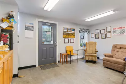 206 Ash Swamp Road, Newmarket, NH 03857 - Photo 3