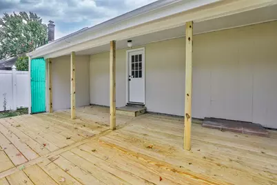 239 Brennan Street, Manchester, NH 03109 - Photo 7