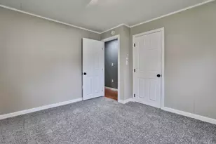 239 Brennan St, Manchester, NH 03109 - Photo 27