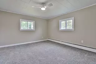239 Brennan St, Manchester, NH 03109 - Photo 23