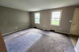 24 Andover Down, Nashua, NH 03063 - Photo 3