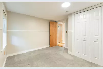23 Columbus Circle, Newport, NH 03773 - Photo 17