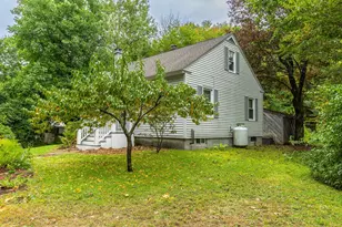 32 Old Walpole Rd, Keene, NH 03431 - Photo 3
