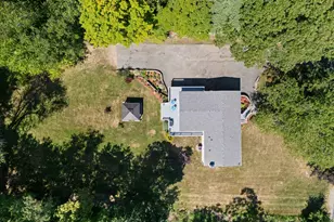 80 Hunt Rd, Danville, NH 03819 - Photo 9