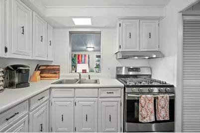 14 Hickory Avenue, North Hampton, NH 03862 - Photo 13