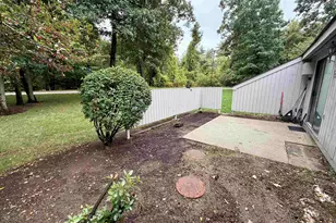 23 Essex Green Ct, Merrimack, NH 03054 - Photo 29