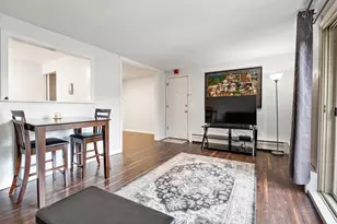 133 English Village Rd, Manchester, NH 03102 - Photo 5