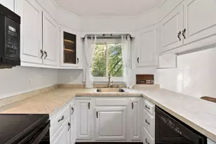 10 Pine Rd, North Hampton, NH 03862 - Photo 31