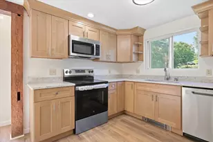 104R Fordway Extension, Derry, NH 03038 - Photo 15