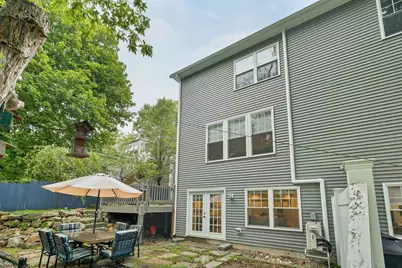 45 Varney Street, Manchester, NH 03102 - Photo 3