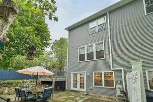 45 Varney St, Manchester, NH 03102 - Photo 3