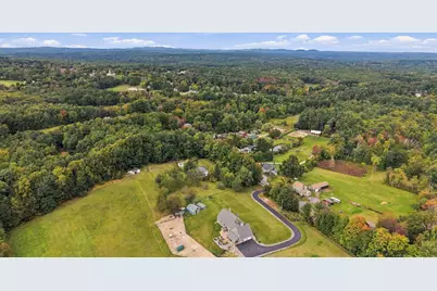 136 Haverhill Road, Chester, NH 03036 - Photo 11