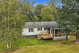 136 Haverhill Rd, Chester, NH 03036 - Photo 7