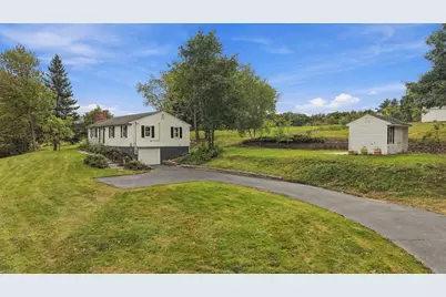 136 Haverhill Road, Chester, NH 03036 - Photo 3