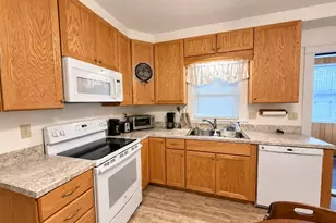 653 Sullivan St, Berlin, NH 03570 - Photo 7