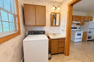 653 Sullivan St, Berlin, NH 03570 - Photo 35