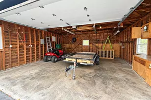 1800 Hutchins St, Berlin, NH 03570 - Photo 29