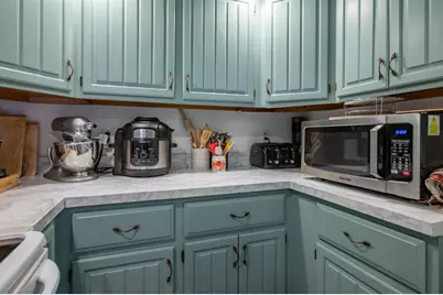 625 Dix Street, Manchester, NH 03103 - Photo 21
