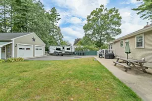 175 Glen Forest Dr, Manchester, NH 03109 - Photo 5
