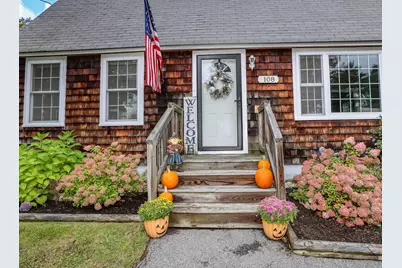 108 Westwood Drive, Nashua, NH 03062 - Photo 5