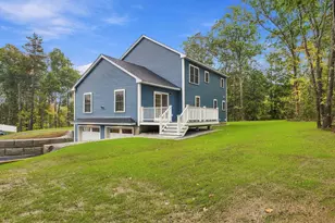 2 Blaisdell Ct, Raymond, NH 03077 - Photo 37