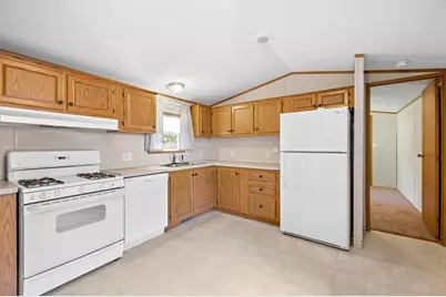 26 Mildred Avenue, Raymond, NH 03077 - Photo 3