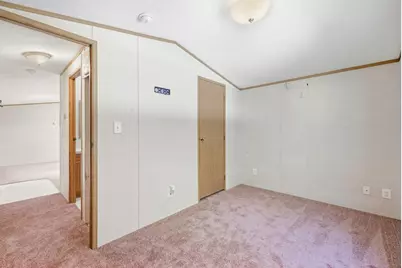 26 Mildred Avenue, Raymond, NH 03077 - Photo 15