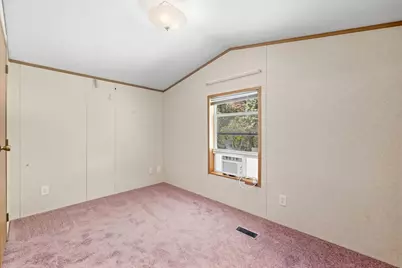 26 Mildred Avenue, Raymond, NH 03077 - Photo 19