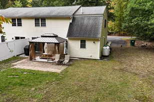 19A Deerwood Dr, Amherst, NH 03031 - Photo 35