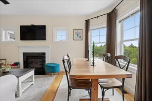 12 Manor Dr, Hooksett, NH 03106 - Photo 15