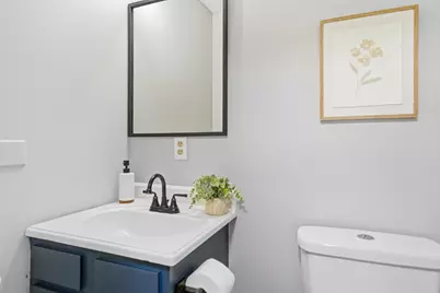 902 Elmwood Drive, Hudson, NH 03051 - Photo 11