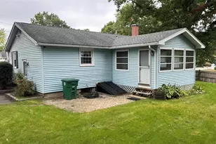 21 Woodfield St, Nashua, NH 03062 - Photo 3