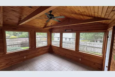 21 Woodfield Street, Nashua, NH 03062 - Photo 9