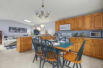 1 Friendship Drive, Salem, NH 03079 - Photo 3