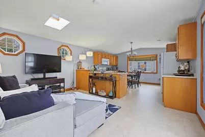 1 Friendship Drive, Salem, NH 03079 - Photo 7