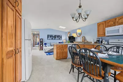 1 Friendship Drive, Salem, NH 03079 - Photo 5