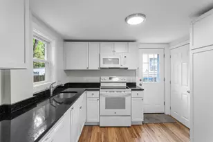 17 Webster St, Allenstown, NH 03275 - Photo 3