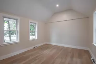 31 Moreau St, Goffstown, NH 03102 - Photo 15