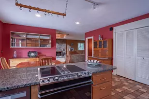 13 Parker Rd, Brookline, NH 03033 - Photo 7