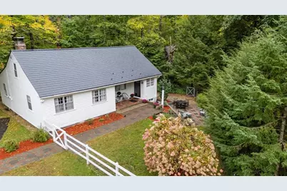 13 Old Stagecoach Road, Hopkinton, NH 03229 - Photo 5