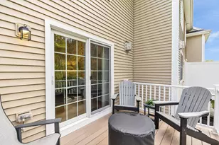 203 Woodview Way, Manchester, NH 03102 - Photo 17