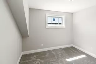 23 Eden Ln, Portsmouth, NH 03801 - Photo 19