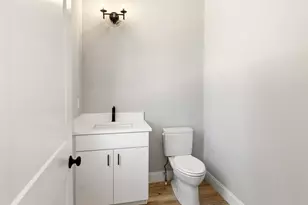 23 Eden Ln, Portsmouth, NH 03801 - Photo 21