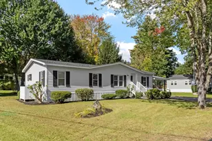 71 White Pine Dr, Hollis, NH 03302 - Photo 3