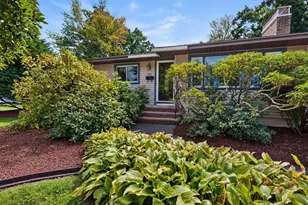 201 Paquette Ave, Manchester, NH 03104 - Photo 3
