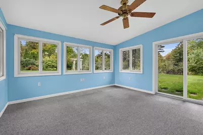 201 Paquette Avenue, Manchester, NH 03104 - Photo 25