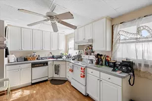 254 Court St, Laconia, NH 03246 - Photo 5